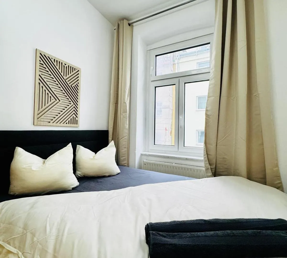 Apartment Stylish 4Br Shared Apt -10 Min Transport To Stadthalle Vienna