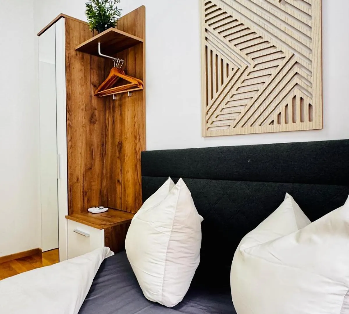 Stylish 4Br Shared Apt -10 Min Transport To Stadthalle Vienna