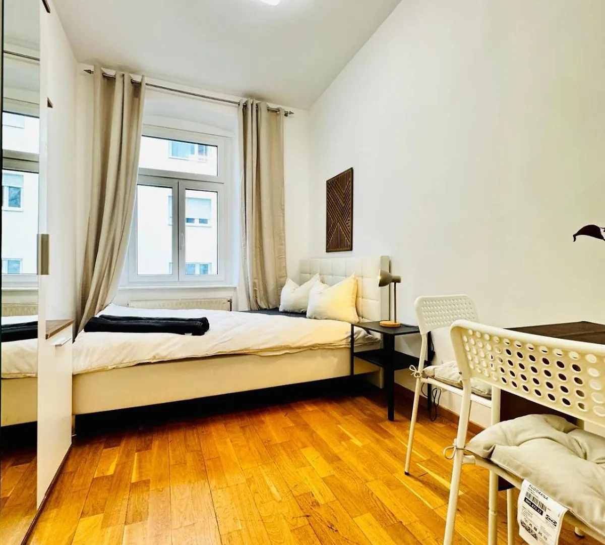 Stylish 4Br Shared Apt -10 Min Transport To Stadthalle Vienna