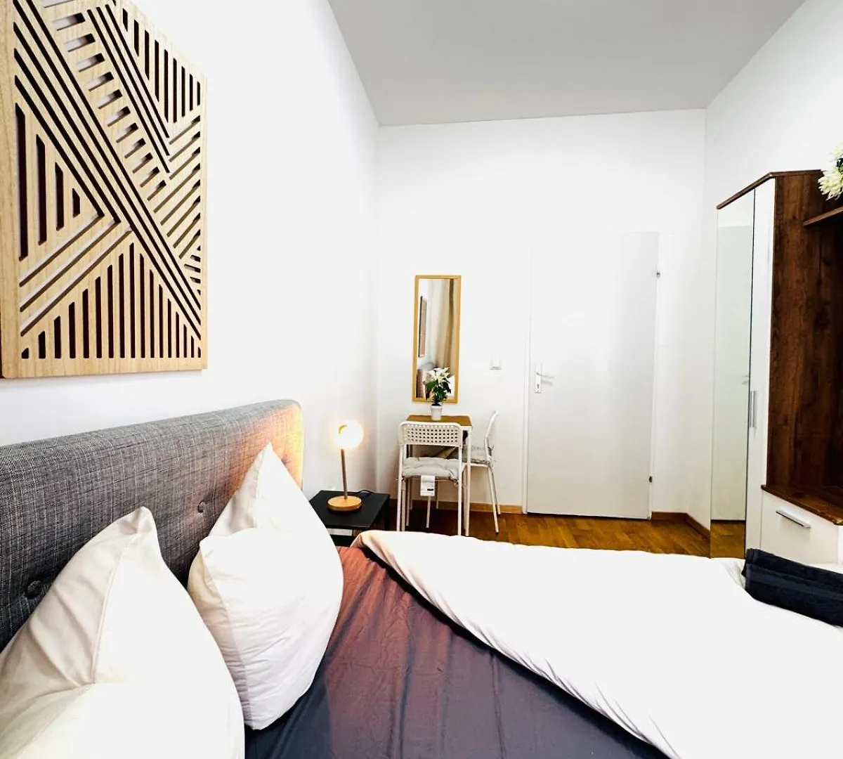 Apartment Stylish 4Br Shared Apt -10 Min Transport To Stadthalle Vienna Austria