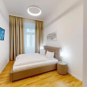 Alon Homes - Premium Center Apartamento